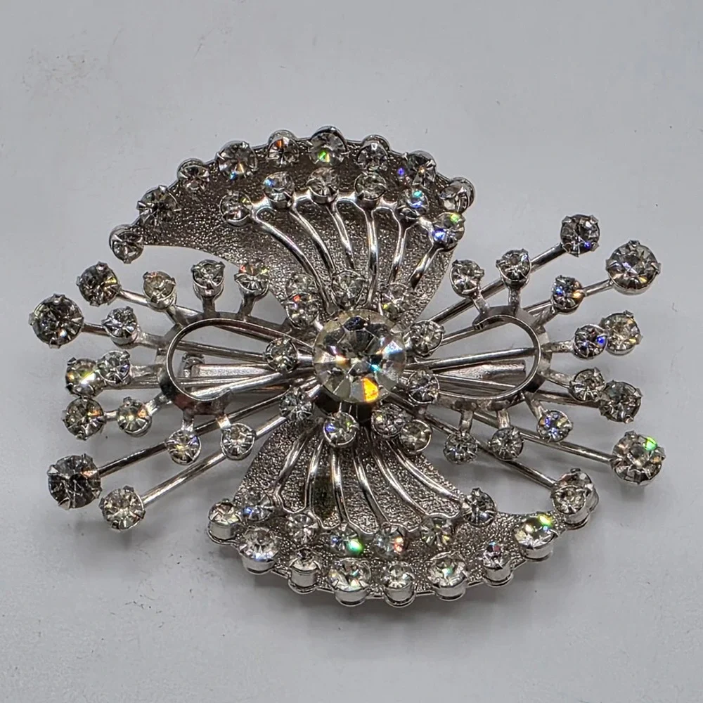 Vintage Silver Tone Clear Rhinestone Atomic Starburst Sunburst Brooch Pin